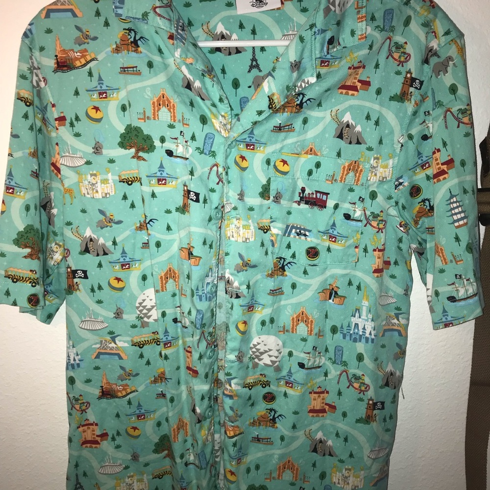 walt disney parks disney world men’s small button up short sleeve shirt (teal)